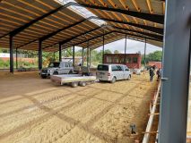 Bau des Bandenfundaments Südseite, Blick nach Osten in Richtung Reitplatz